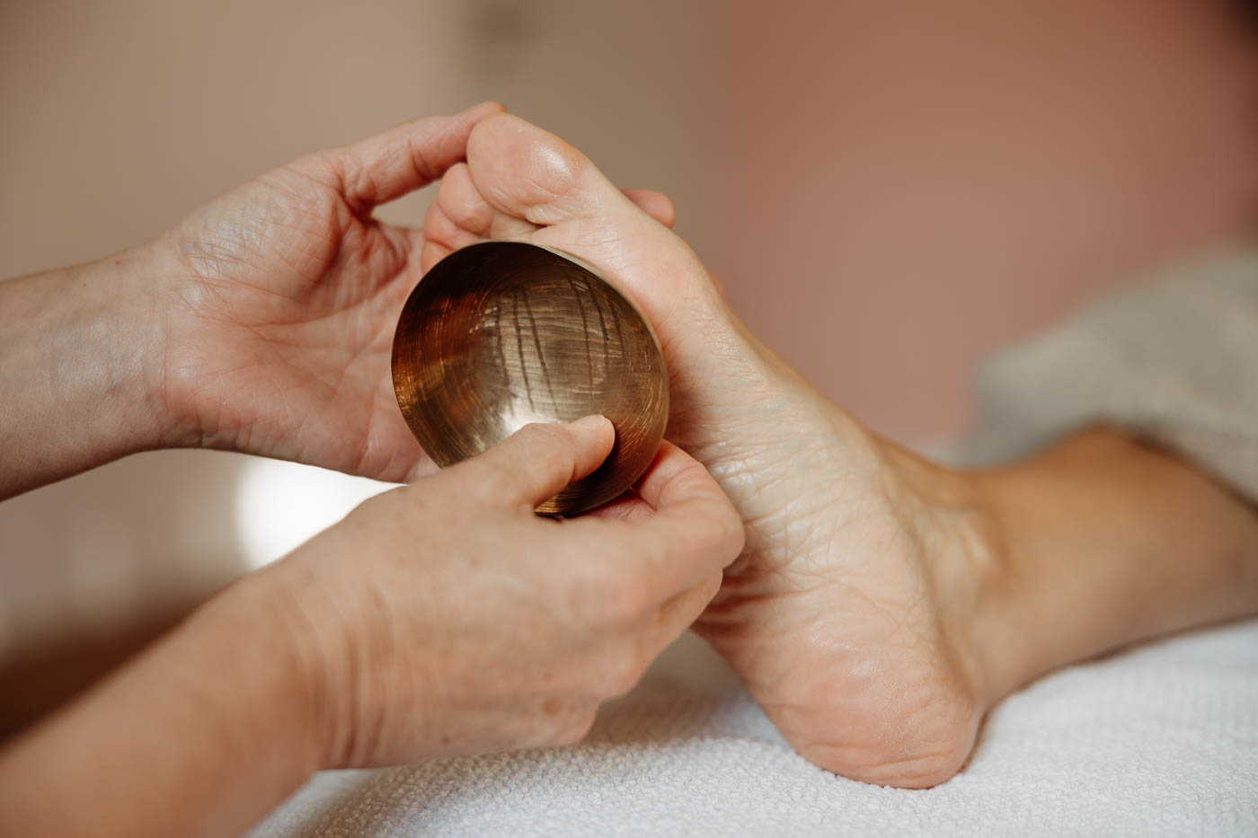 Ayurvedische Kansu-Massage